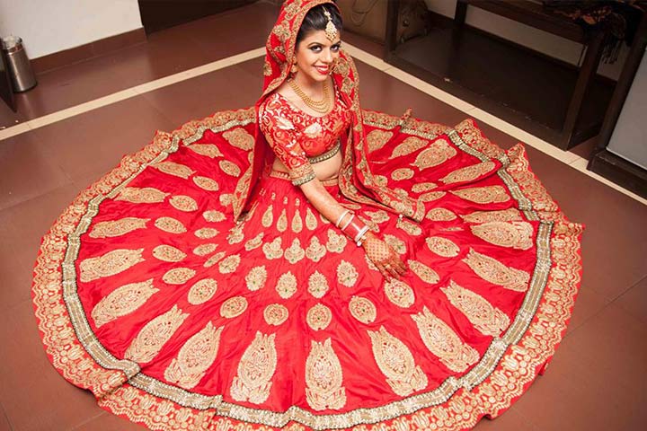 red bridal lehenga designs 2019