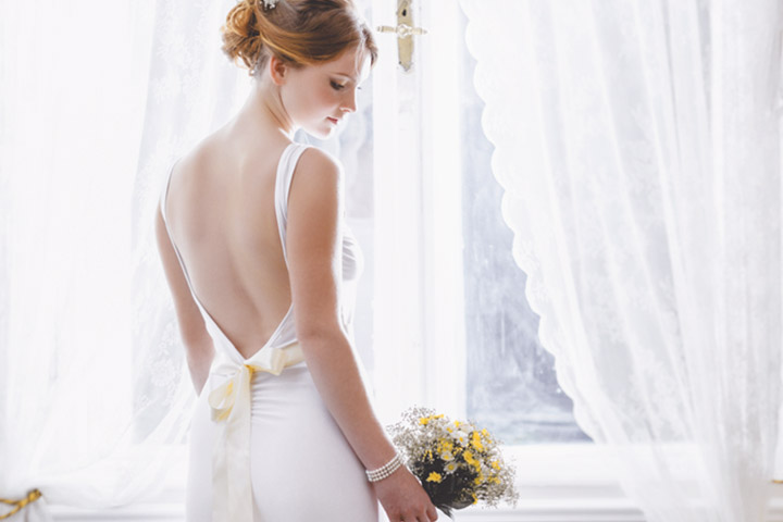 6 Steamiest Backless Wedding Dresses That Will Have Everybody Drooling 6568